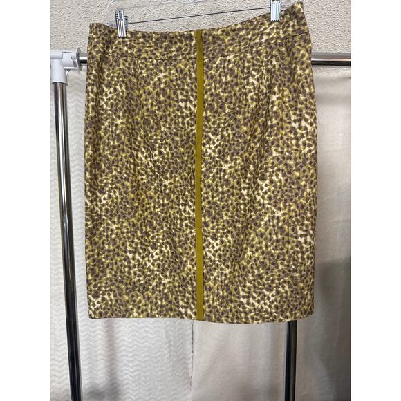 BN #34 NWT Ann Taylor LOFT Yellow Brown Animal Print Pencil Skirt Size 10 - Picture 2 of 6